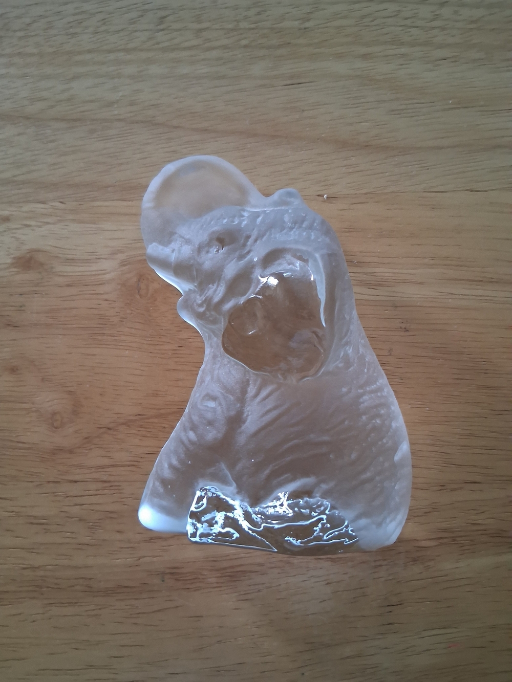 Clear Glass Elephant Paper Weight